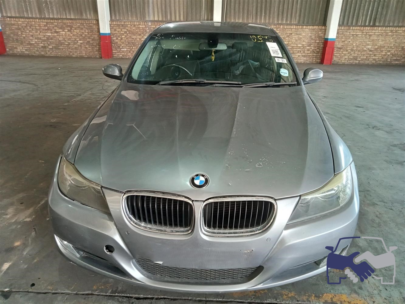 BMW 320i